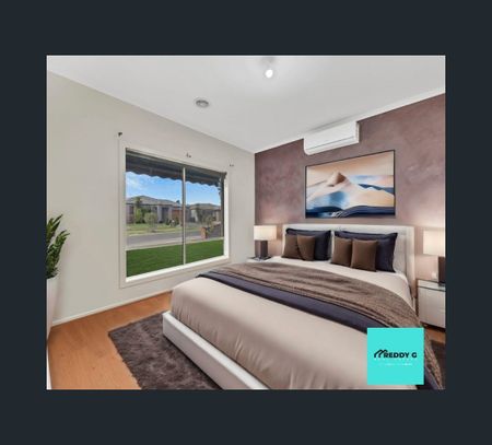 9 Sinclair Crescent, Tarneit, Vic 3029 - Photo 3