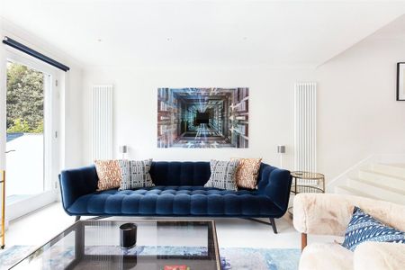 4 bedroom terraced house to rent - Photo 2