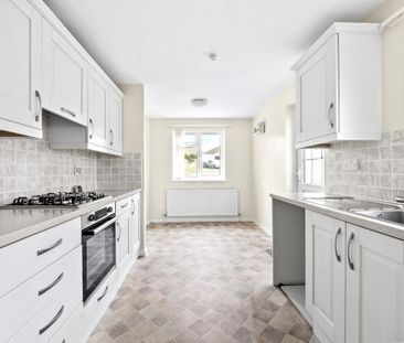 2 bedroom bungalow to rent - Photo 1