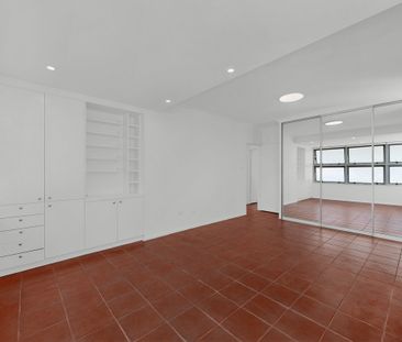 29/2-4 Notts Avenue, Bondi Beach NSW 2026 - Apartment For Rent | Do... - Photo 4