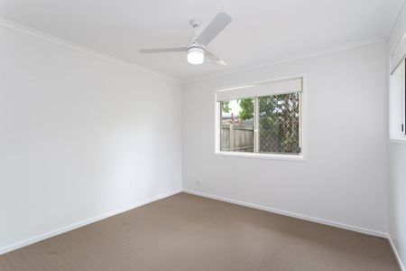 24/21 Tripcony Place, Wakerley, QLD 4154 - Photo 2