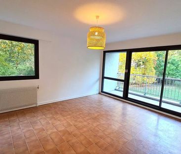 JACOB BELLECOMBETTE - T2 avec balcon et garage - Photo 1