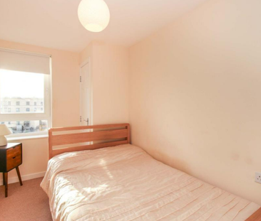 Waterfront Park, Edinburgh, EH5 1EZ - Photo 3