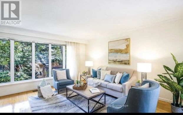 116 APPLEFIELD DRIVE - Photo 1