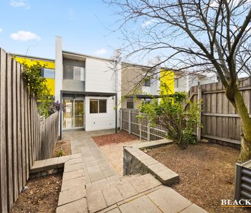 22 Chance Street, Crace ACT 2911 - House For Rent | Domain - Photo 2