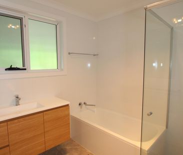 Renovated Hackett home - Photo 2