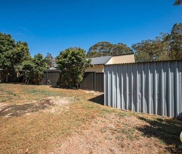 10 Topaz Street, Russell Island, Qld 4184 - Photo 4