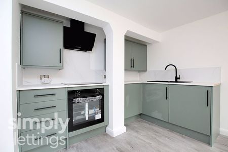 2 Bed property for rent - Photo 2