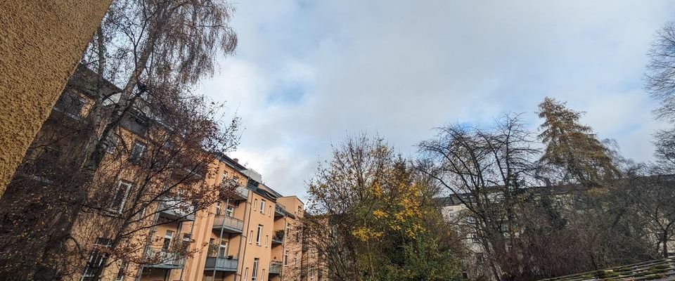 ++ einziehen & wohlfühlen - gemütliche, renovierte 3-Raum Wohnung in Altendorf - mit Balkon ++ - Photo 1