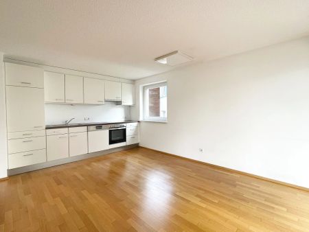Ruhig wohnen, zentral genießen - gemütliche 2-Zimmer-Wohnung mit Wohlfühlcharakter! - Photo 5