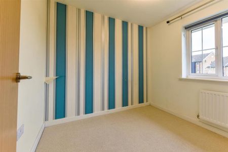 4 bedroom detached house to rent - Photo 5