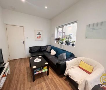 5 bedroom terraced house to rent - Photo 2