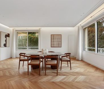 Location Appartement 5 pièces Meublé 163m² PARIS 16ème - Photo 6