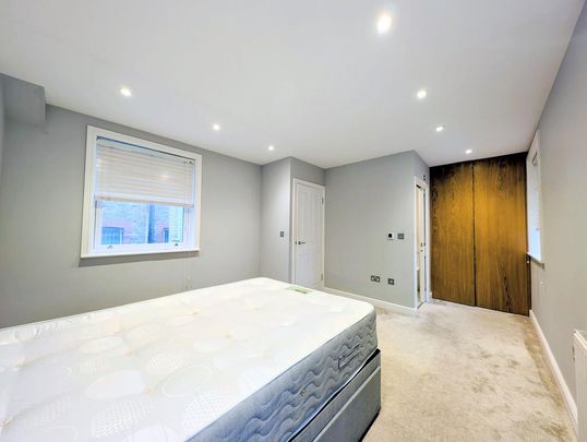 2 bedroom terraced house to rent - Photo 1