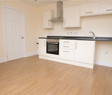 57A, High Street, Kippax, Leeds, West Yorkshire, LS25 7AH - Photo 5