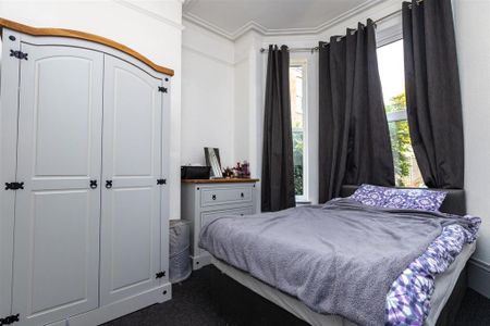 4 bedroom house to rent - Photo 2