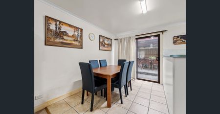 A Peaceful Retreat in the Heart of Warrnambool - Photo 5