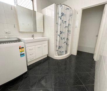 Partially Furnished Oasis in Osborne Park! - Photo 5