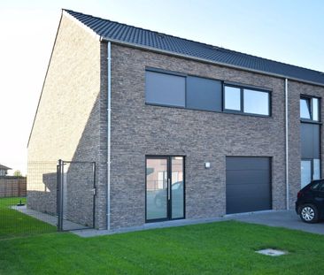 Zeer ruime halfopen nieuwbouwwoning met ruime tuin - Photo 6