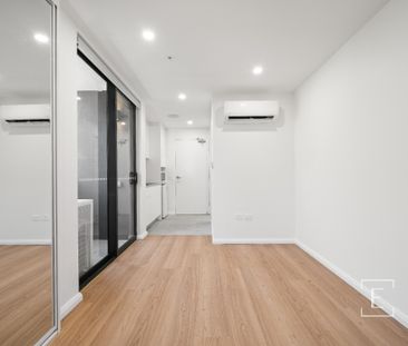 7 Linden Street, Toongabbie NSW 2146 - Studio For Rent | Domain - Photo 1