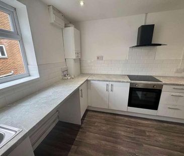 Ainslie Street, Grimsby, DN32 - Photo 3