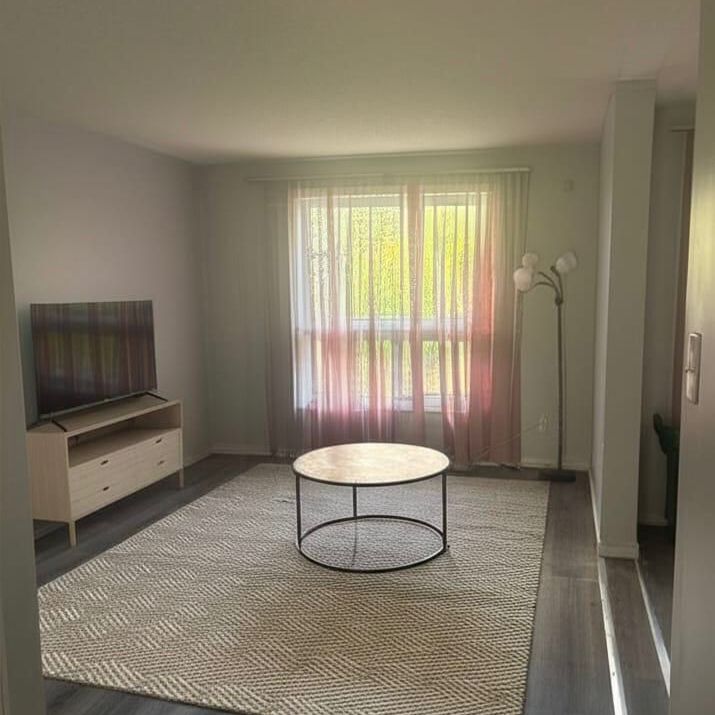 For Lease - 26 Activa Avenue, Kitchener, Ontario - Photo 1