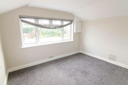 132 Temple Lane, Copmanthorpe, - Photo 2