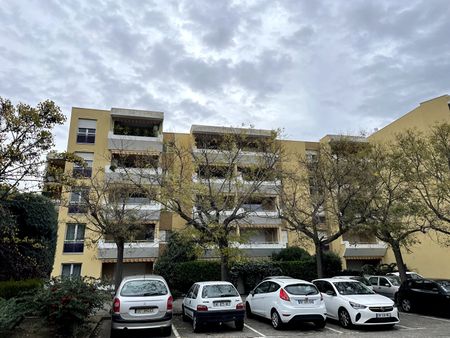 A LOUER - Appartement type 2 sur Carry-le-rouet 37 m2, résidence sécurisée, centre ville, ascenseur une terrasse, - Photo 5