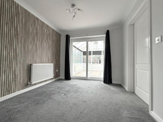 3 bedroom detached house to rent - Photo 1