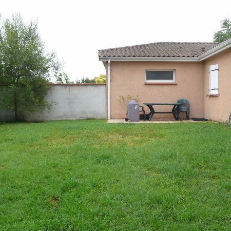 Location Maison 4 pièces 90m² ST ETIENNE DE TULMONT 82410 - Photo 4