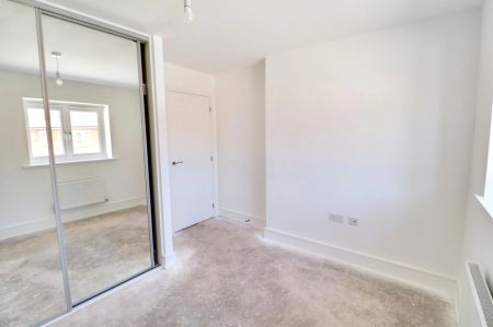 Kingsware Road, Stoke On Trent - Photo 3