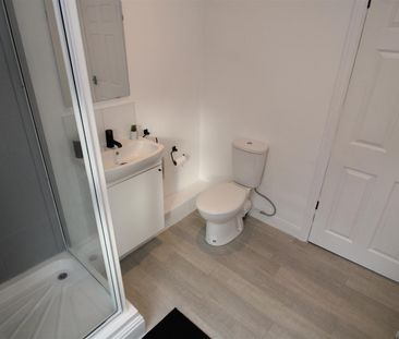 House - Terraced For Rent Main Road, Mountain Ash - Photo 4