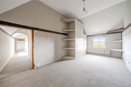 4 bedroom detached house to rent - Photo 4