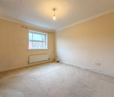 3 bedroom detached house to rent - Photo 4