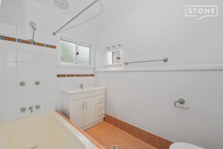 9 Harle Street, Weston NSW 2326 - House For Rent | Domain - Photo 4