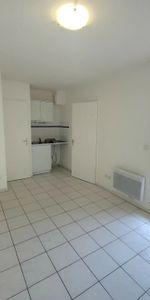 Location Appartement 1 pièce 21m² VENELLES 13770 - Photo 4