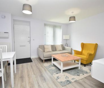 Luna Apartments, Fifth Avenue, York - Photo 3