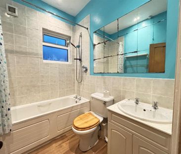 2 bedroom semi-detached house to rent - Photo 3