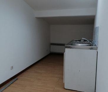 Location Appartement 1 pièce 15m² TOURCOING 59200 - Photo 1