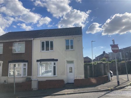 Morfydd Street, Morriston, SA6 8BN - Photo 4