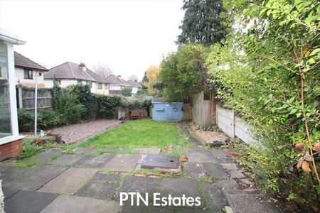 3 bedroom semi-detached house to rent - Photo 4