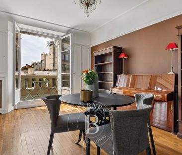 Tout savoir sur cet appartement dans le quartier Gros Caillou, à Pa... - Photo 4