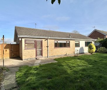 2 bedroom detached bungalow to rent - Photo 3