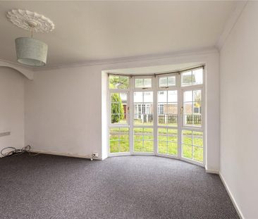 3 bedroom end of terrace house to rent - Photo 3