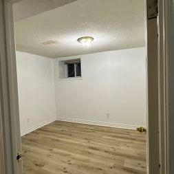 2 Br Bsmt unit - Photo 2