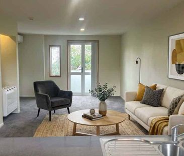 Recently refreshed, well-presented 3 bedroom, 2 Bathroom Townhouse - Photo 5