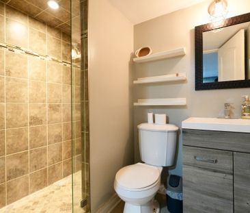 For Lease - 36 Lansing Square, Brampton, Ontario - Photo 3