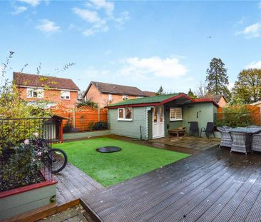 4 bedroom detached house to rent - Photo 2