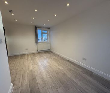 7 bedroom semi-detached house to rent - Photo 6