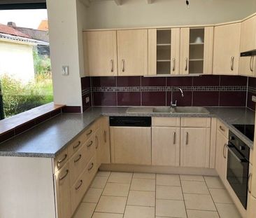 Location Maison 5 pièces 167m² - Photo 1